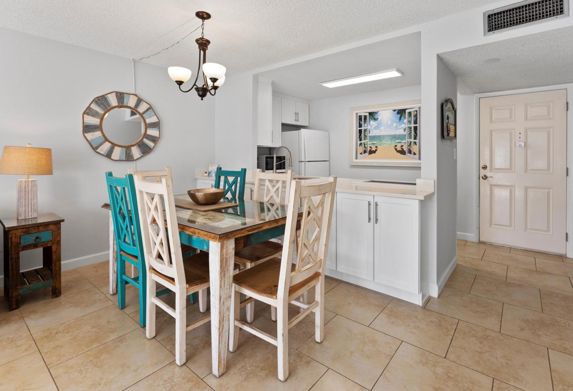 Chateau By The Sea Cocoa Beach Exterior photo