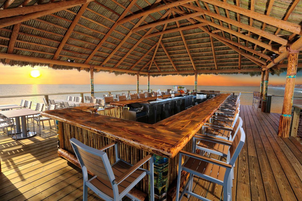 Chateau By The Sea Cocoa Beach Exterior photo
